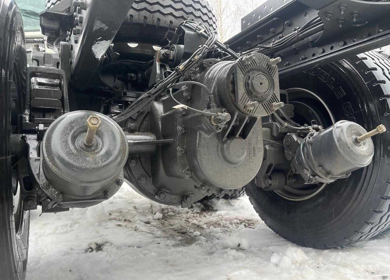 Грузовик-шасси IVECO-Hongyan CQ3346HV39D: фото 29