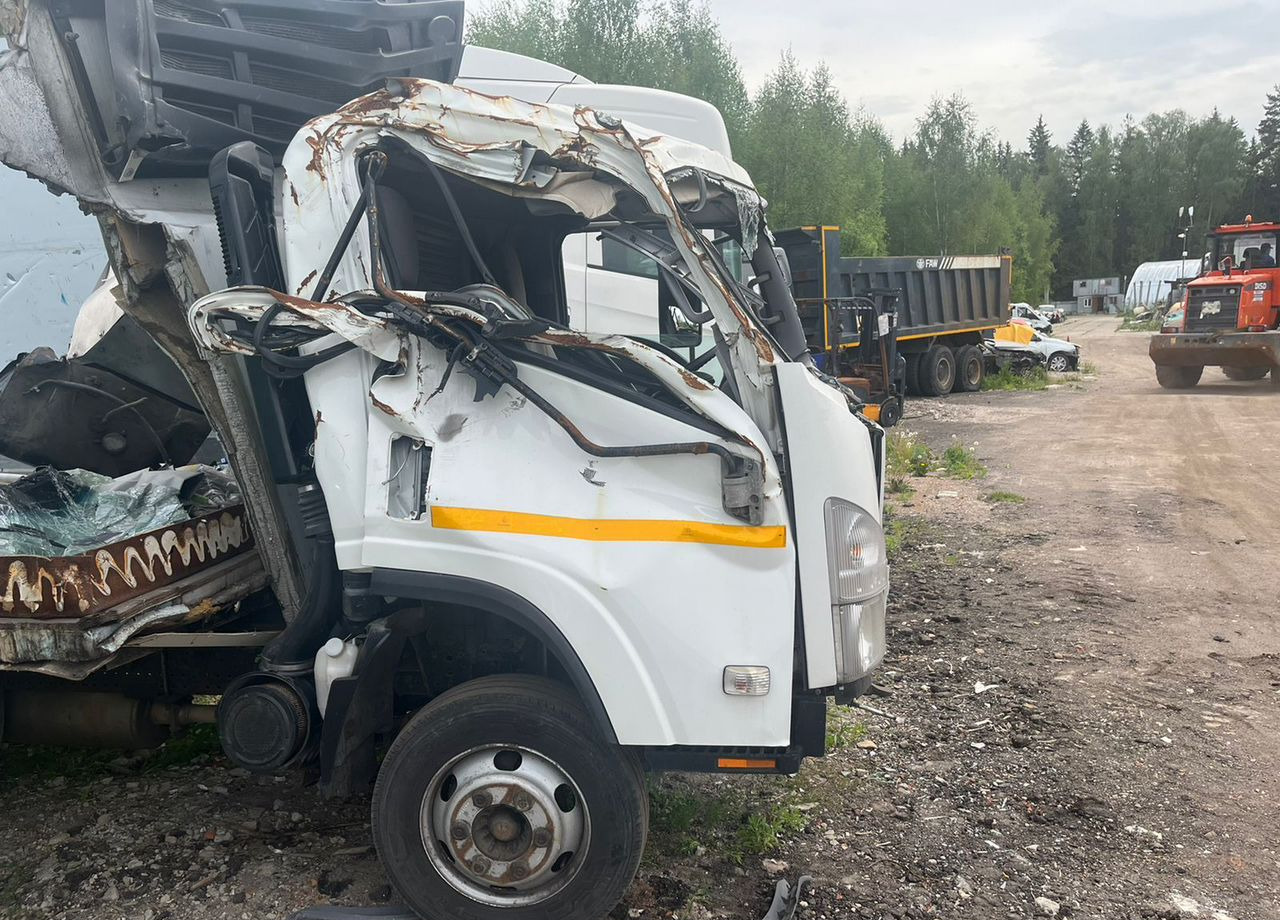 Isuzu NPR - Рефрижератор: фото 5 Isuzu NPR - Рефрижератор: фото 5