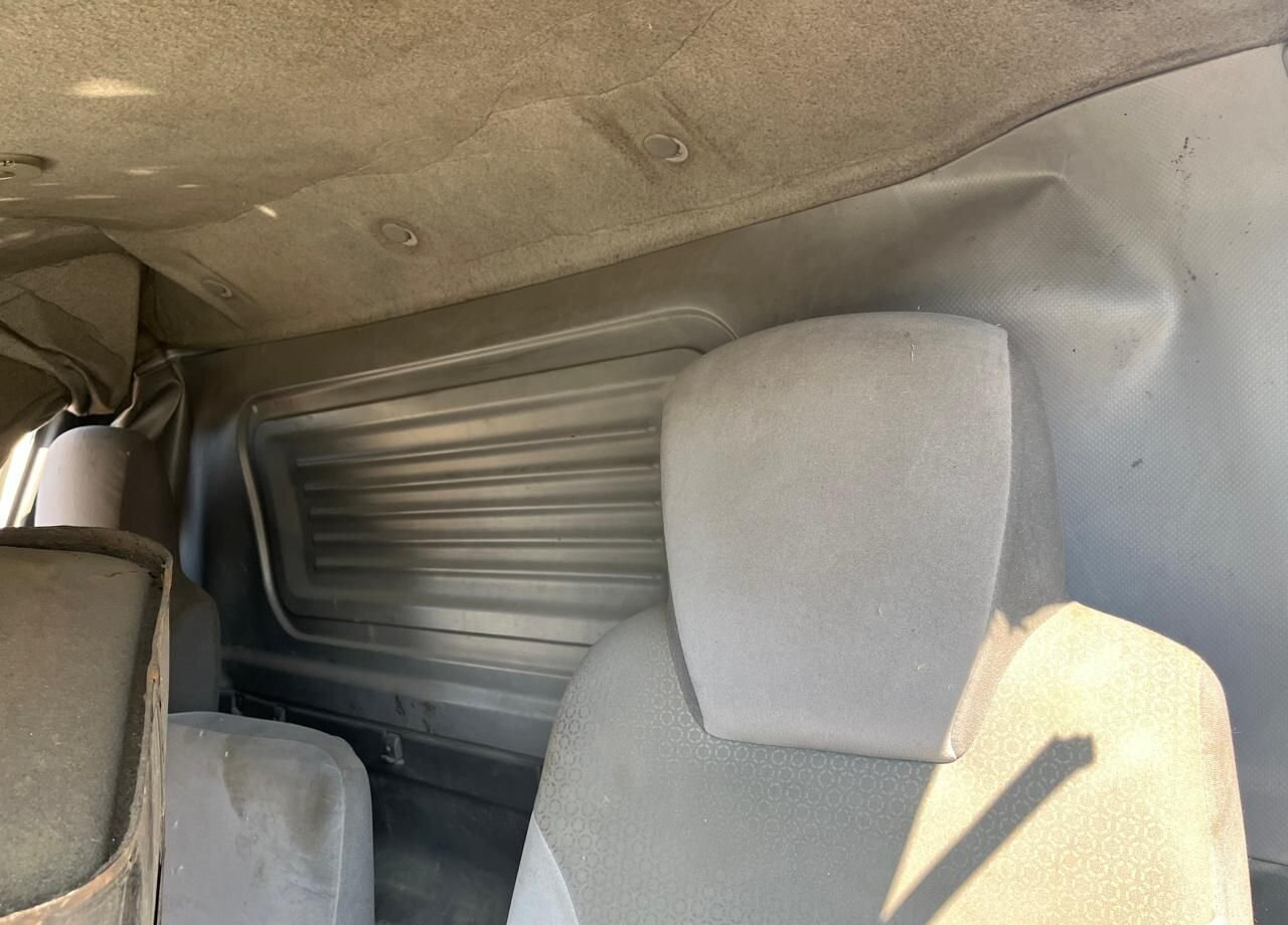 Рефрижератор Isuzu NPR: фото 13 Рефрижератор Isuzu NPR: фото 13