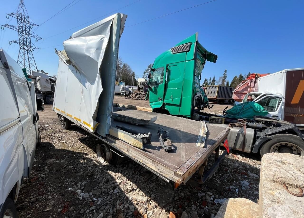 Рефрижератор Isuzu NPR: фото 7 Рефрижератор Isuzu NPR: фото 7