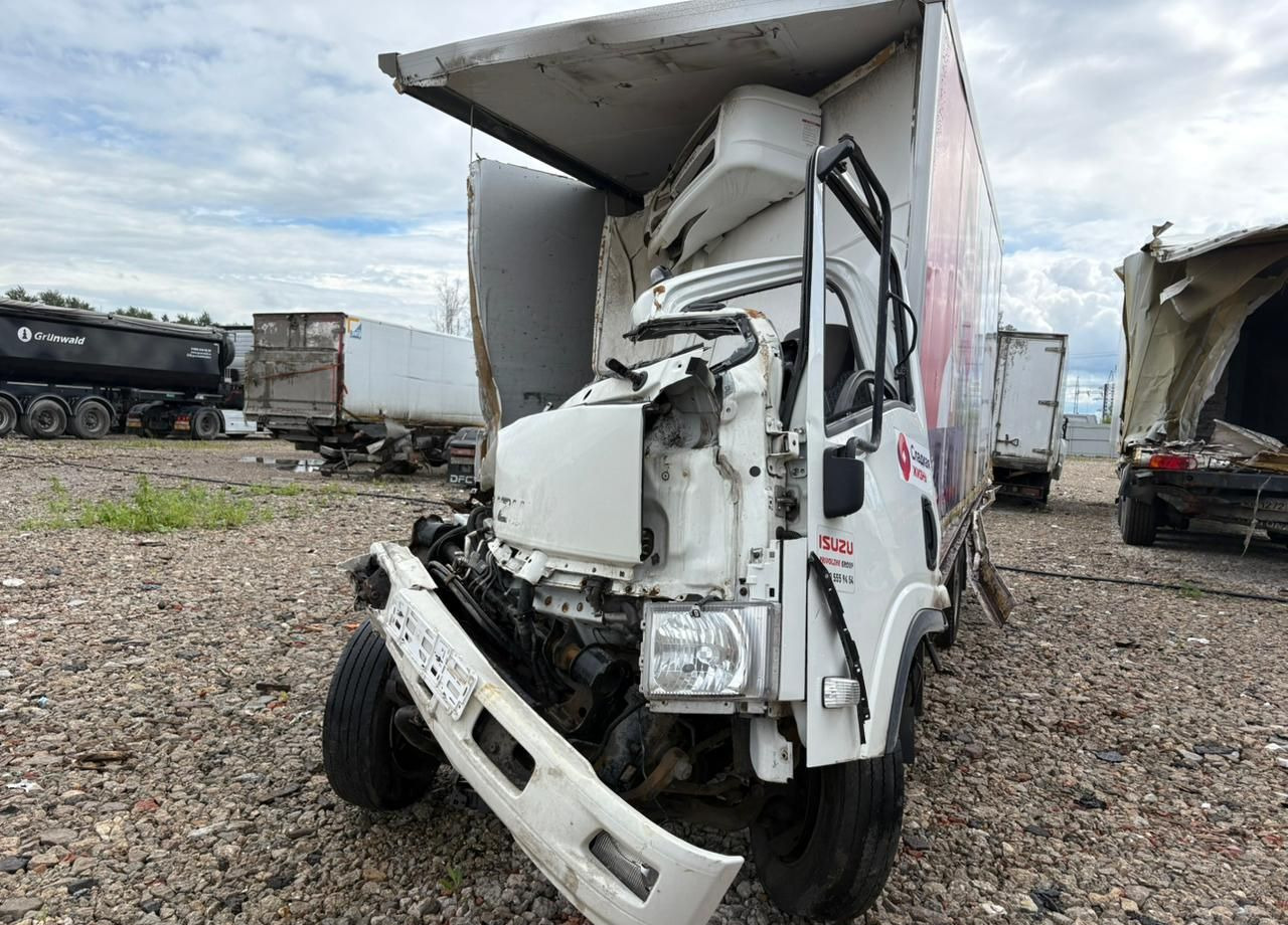 Isuzu NPR - Рефрижератор: фото 4 Isuzu NPR - Рефрижератор: фото 4