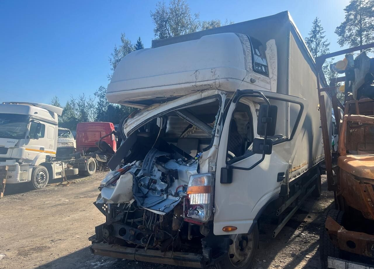 Тентованный грузовик JAC N120: фото 11 Тентованный грузовик JAC N120: фото 11