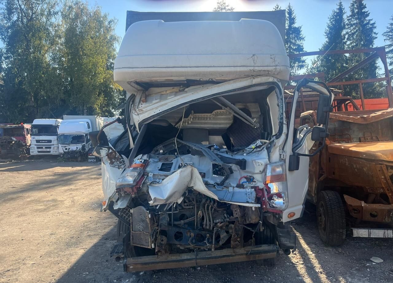 Тентованный грузовик JAC N120: фото 10 Тентованный грузовик JAC N120: фото 10