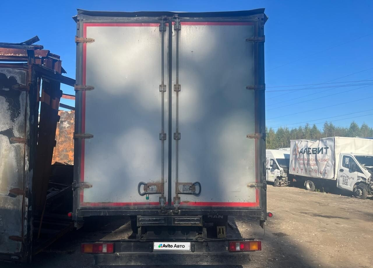 Тентованный грузовик JAC N120: фото 6 Тентованный грузовик JAC N120: фото 6