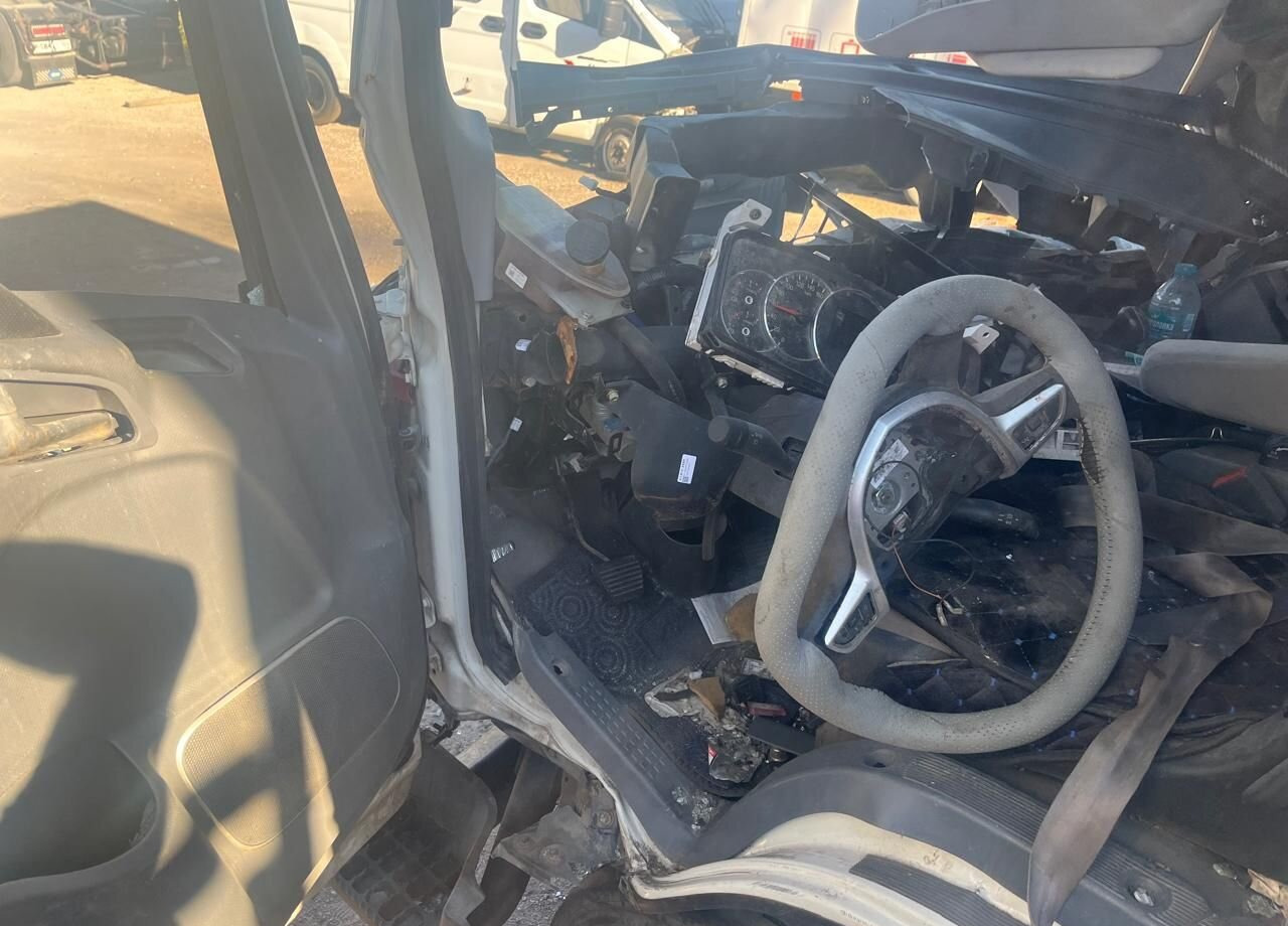 Тентованный грузовик JAC N120: фото 36 Тентованный грузовик JAC N120: фото 36