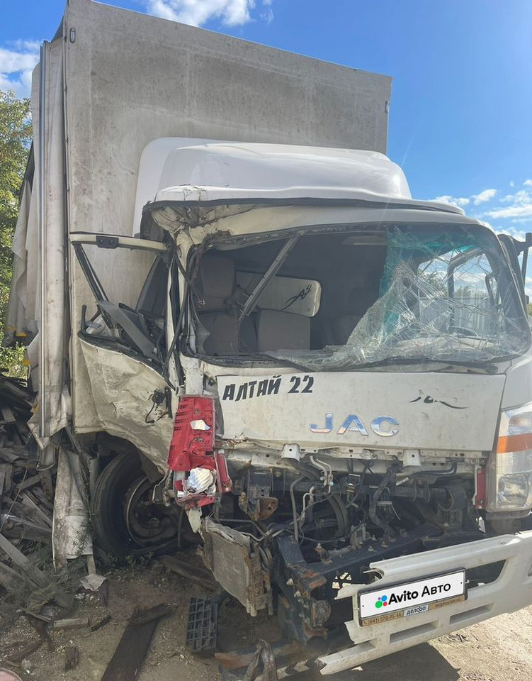 JAC N120 - Тентованный грузовик: фото 2 JAC N120 - Тентованный грузовик: фото 2