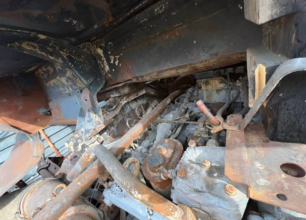 Грузовик с цистерной КАМАЗ 43118: фото 37