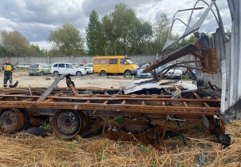 Тентованный полуприцеп Kogel Cargo: фото 11 Тентованный полуприцеп Kogel Cargo: фото 11