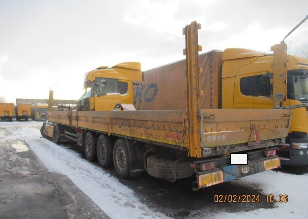 Kogel S24-1 - Тентованный полуприцеп: фото 1 Kogel S24-1 - Тентованный полуприцеп: фото 1