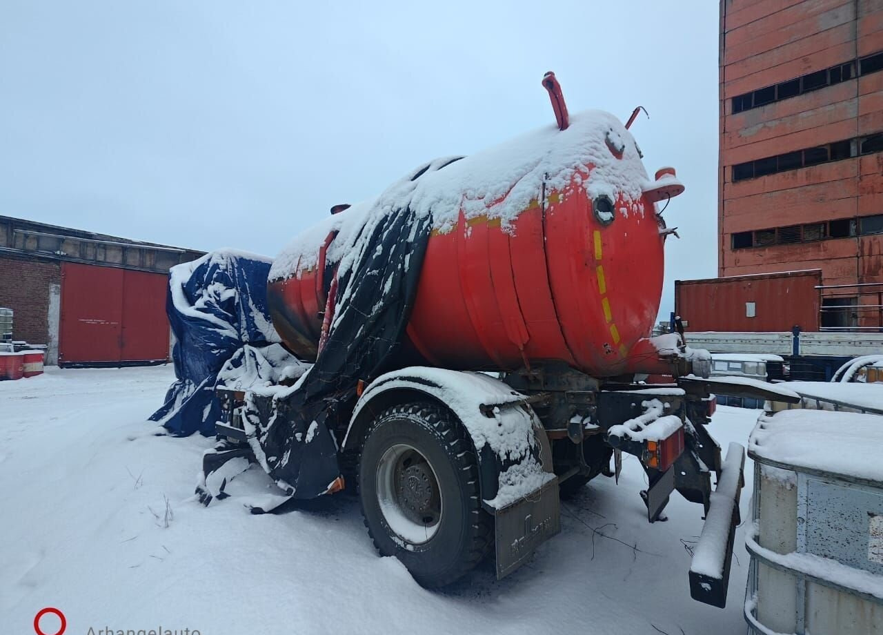 Коммаш, Мценск КО-529-08 - Ассенизатор, илосос: фото 2 Коммаш, Мценск КО-529-08 - Ассенизатор, илосос: фото 2