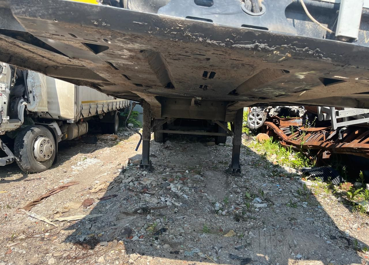 Тентованный полуприцеп Krone SD: фото 8