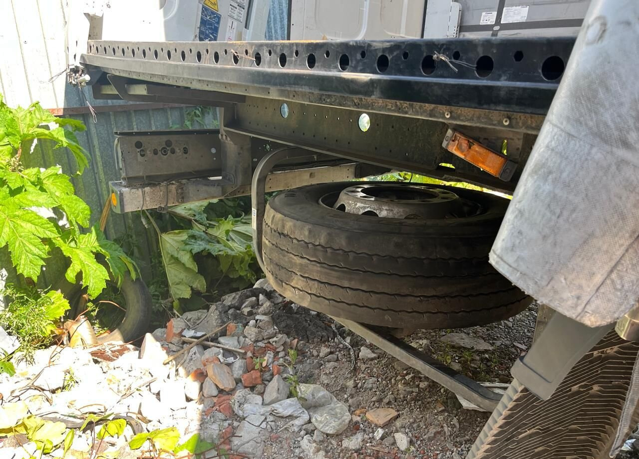 Тентованный полуприцеп Krone SD: фото 24