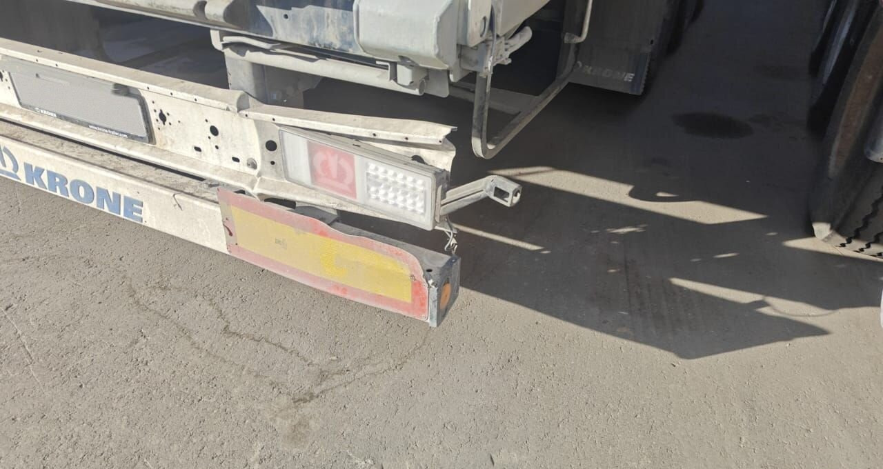 Тентованный полуприцеп Krone SD: фото 20