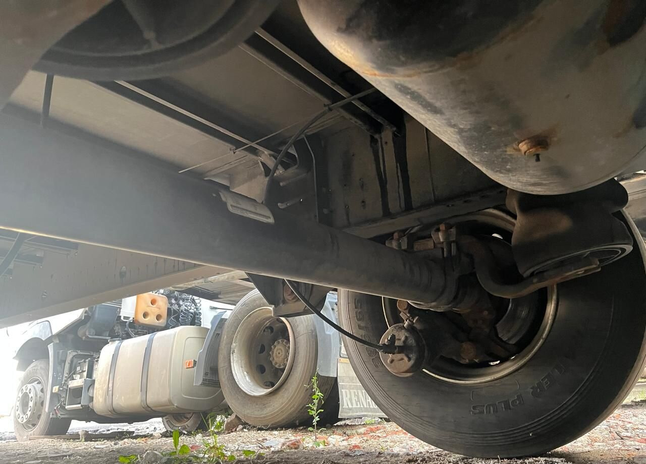 Тентованный полуприцеп Krone SD: фото 30