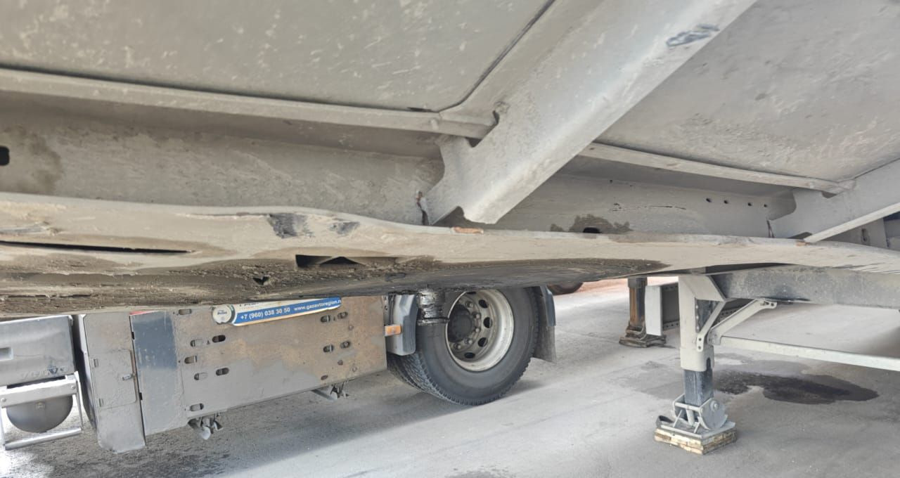 Тентованный полуприцеп Krone SD: фото 9