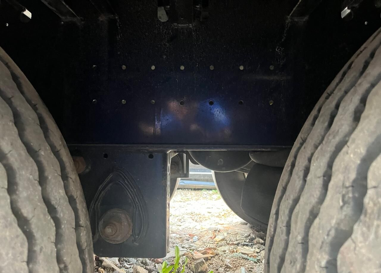 Тентованный полуприцеп Krone SD: фото 15