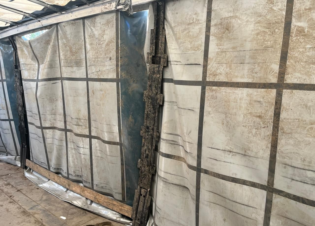 Тентованный полуприцеп Krone SD: фото 32