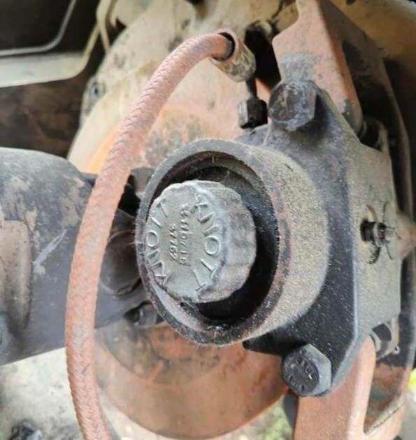 Колёсный погрузчик Liebherr L 550: фото 30 Колёсный погрузчик Liebherr L 550: фото 30