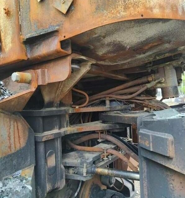 Фронтальный погрузчик Liebherr L 550: фото 19