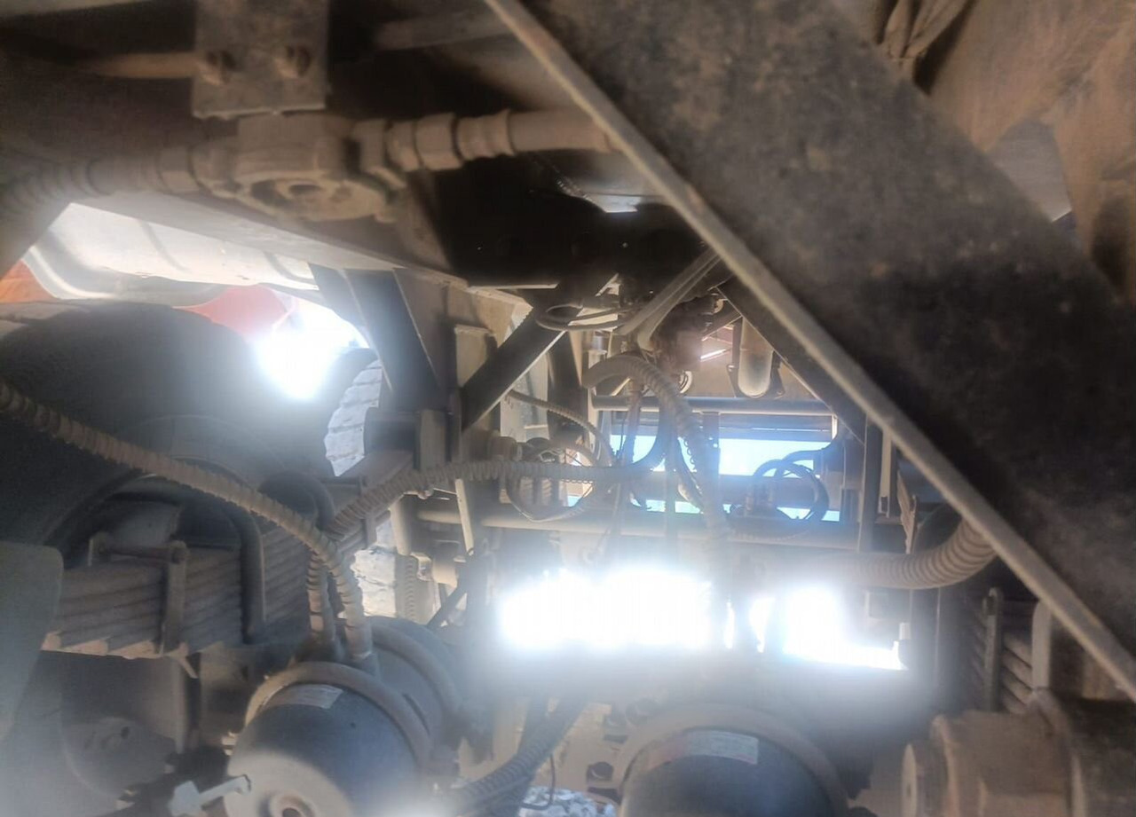 Полуприцеп-цистерна Luping Machinery LPC9405G: фото 33