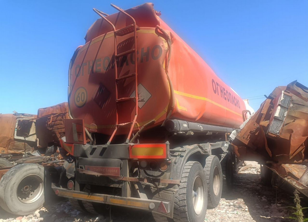 Полуприцеп-цистерна Для транспортировки химикатов Luping Machinery LPC9405G: фото 10