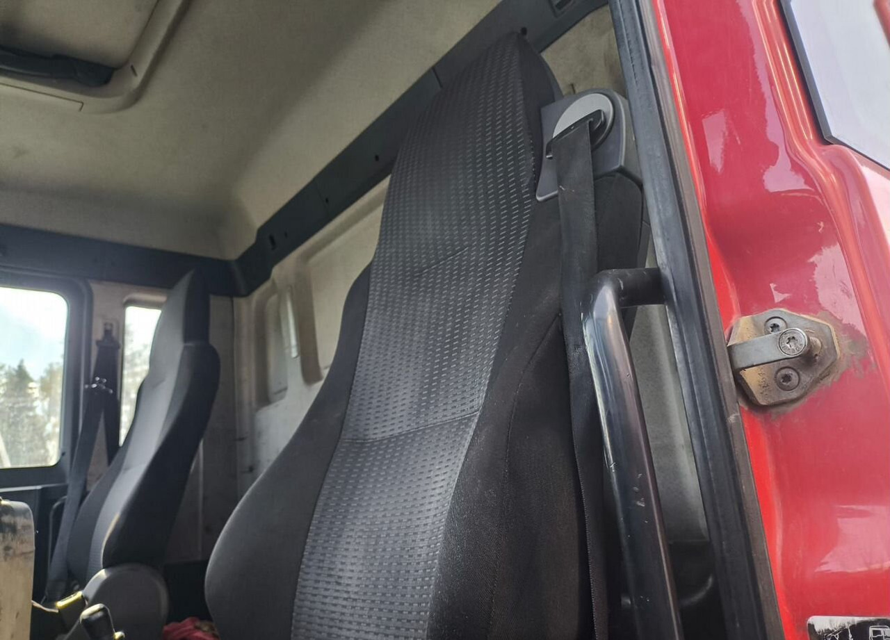 Самосвал MAN TGS 41.390: фото 13