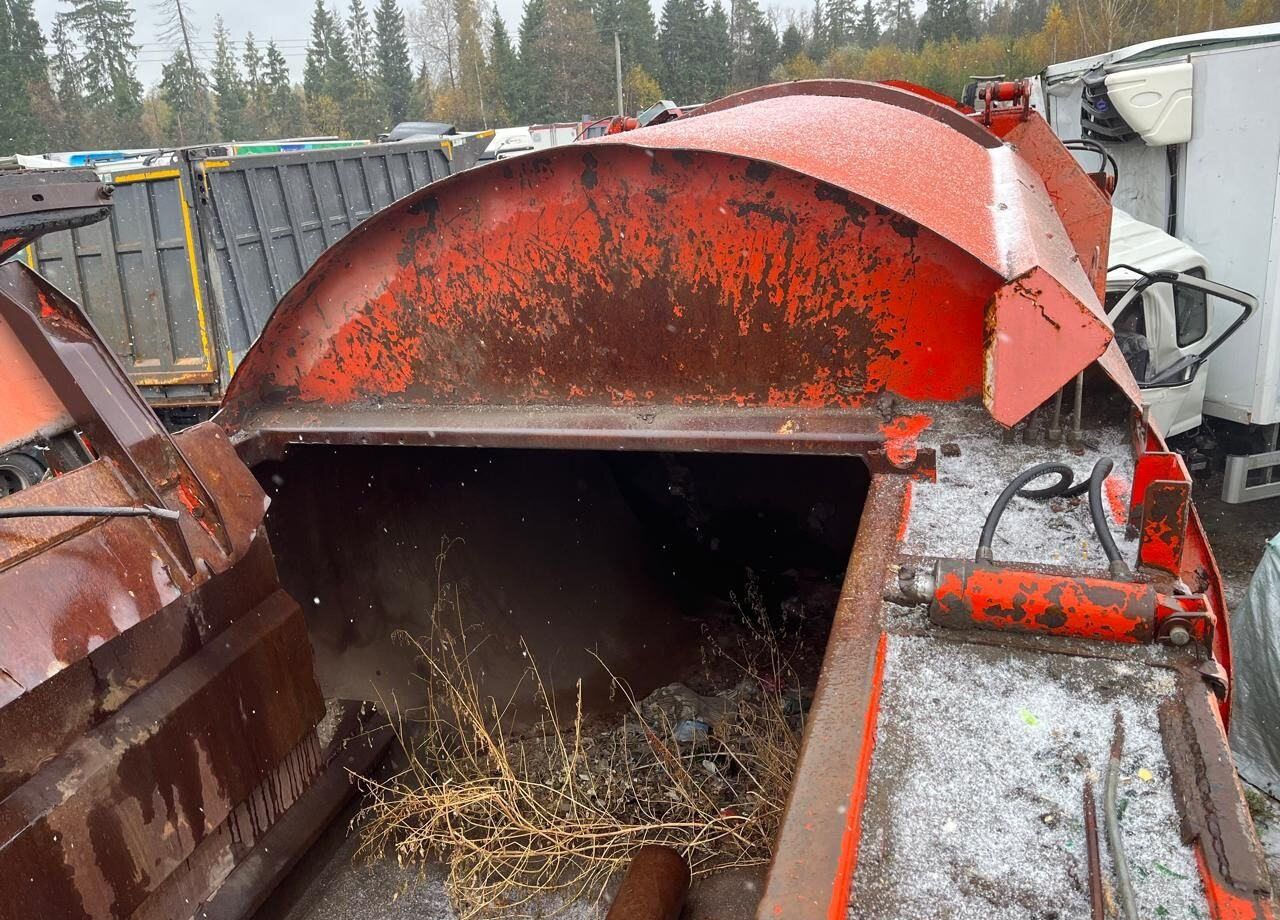 Мусоровоз МАЗ 490121-030: фото 10