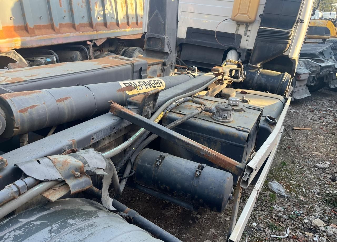 Контейнеровоз (BDF, сменный кузов) МАЗ 6312: фото 36