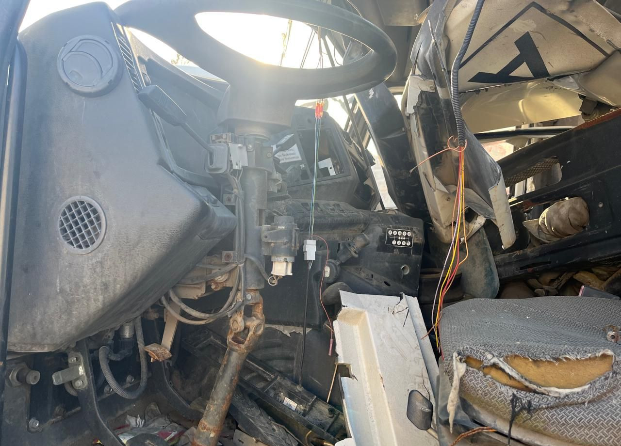 Контейнеровоз (BDF, сменный кузов) МАЗ 6312: фото 13