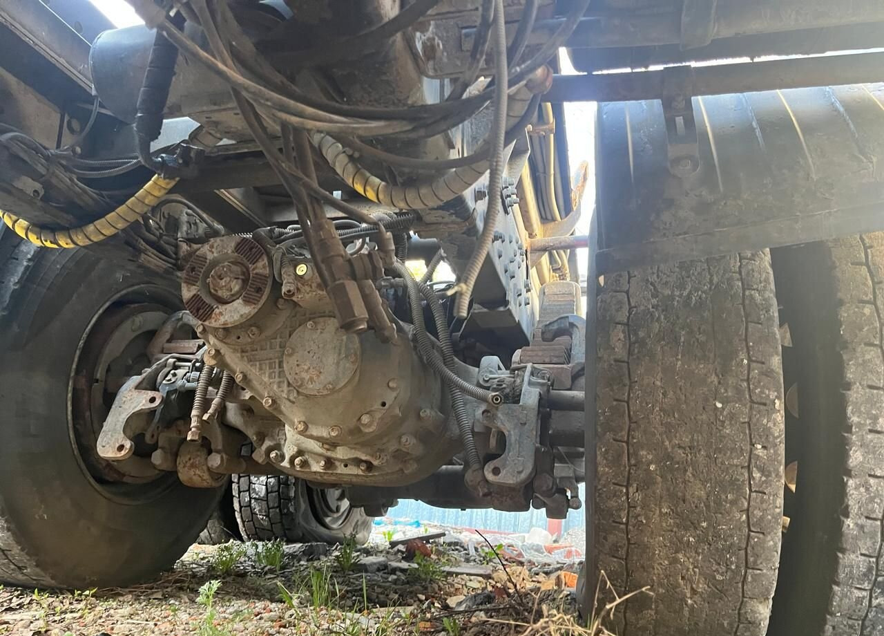 Контейнеровоз (BDF, сменный кузов) МАЗ 6312: фото 22