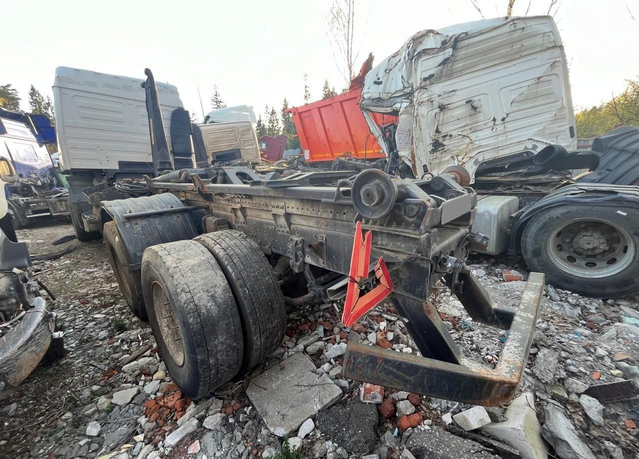 Контейнеровоз (BDF, сменный кузов) МАЗ 6312: фото 28