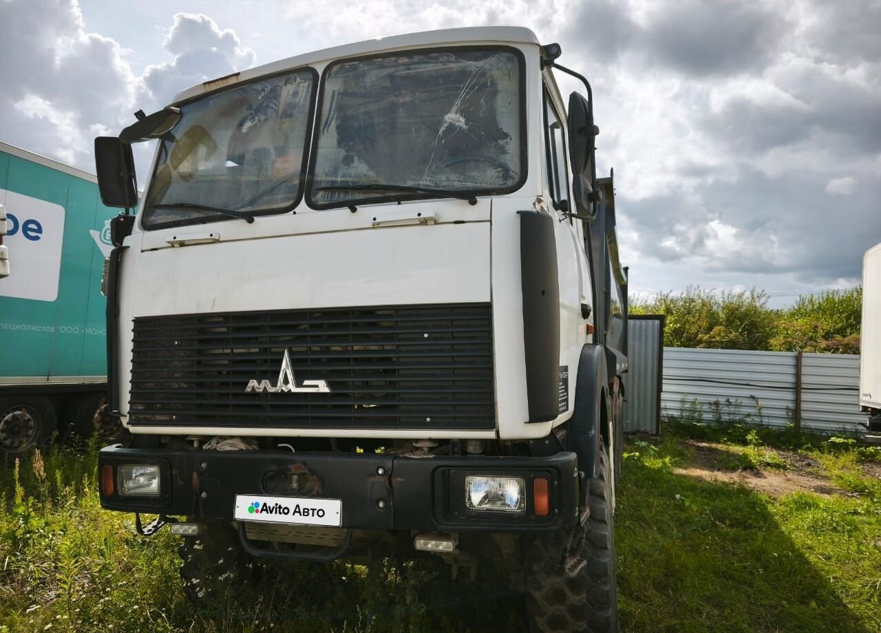 МАЗ 6317F9-571-001 - Самосвал: фото 4 МАЗ 6317F9-571-001 - Самосвал: фото 4