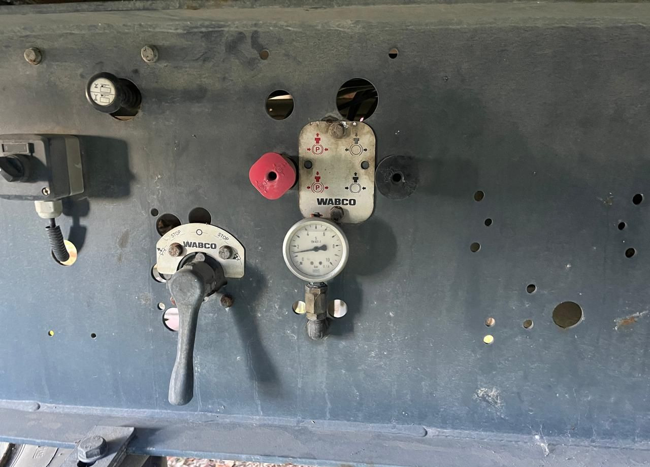 Самосвальный полуприцеп Mega MNW 3: фото 11