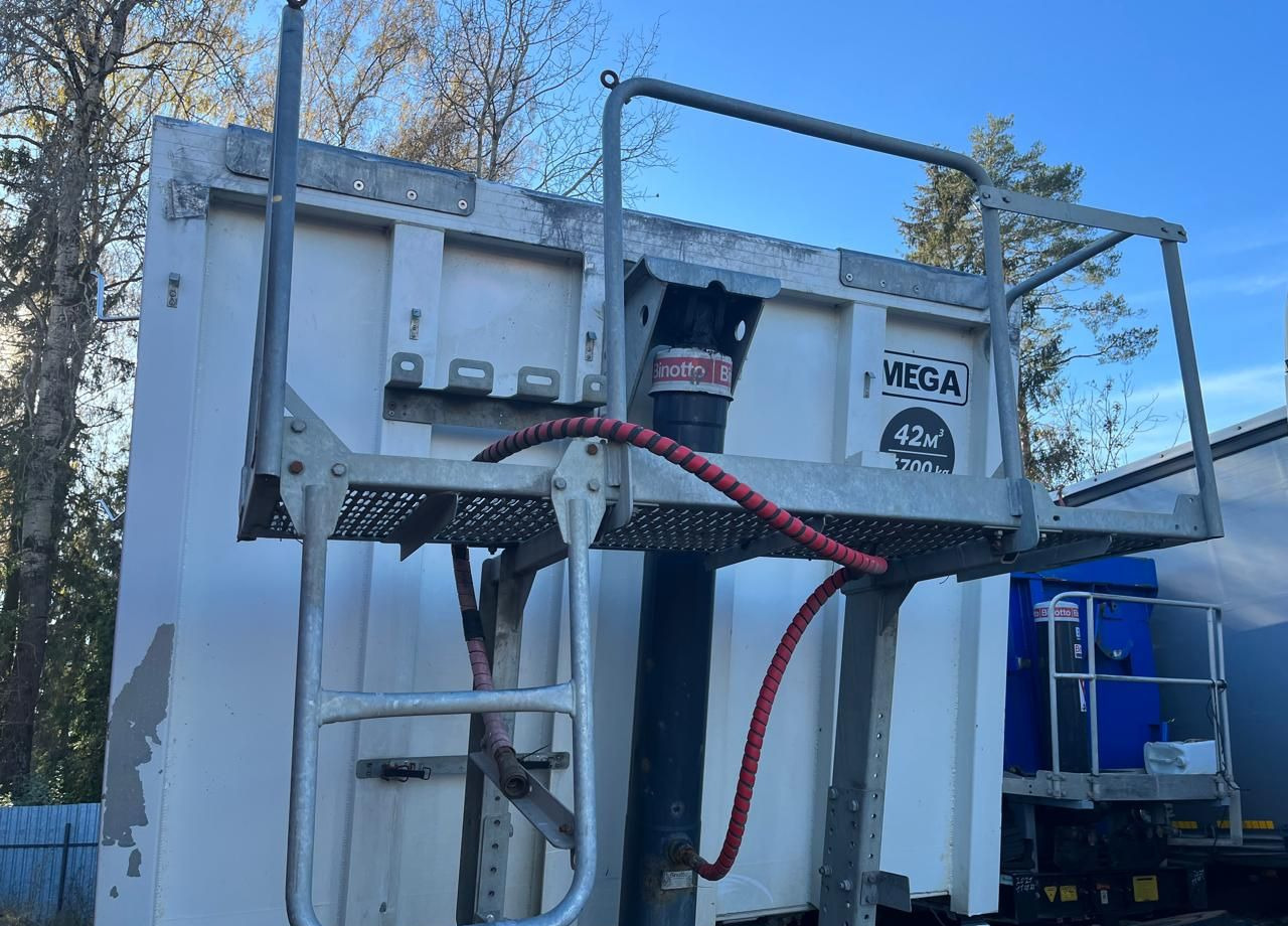 Самосвальный полуприцеп Mega MNW 3: фото 6