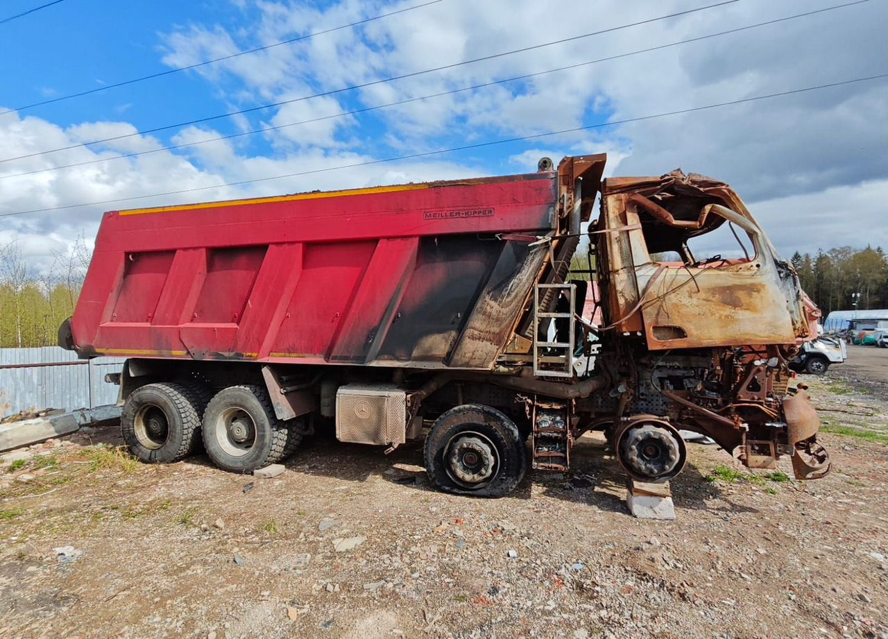 Mercedes-Benz Arocs 4145 K - Самосвал: фото 2 Mercedes-Benz Arocs 4145 K - Самосвал: фото 2