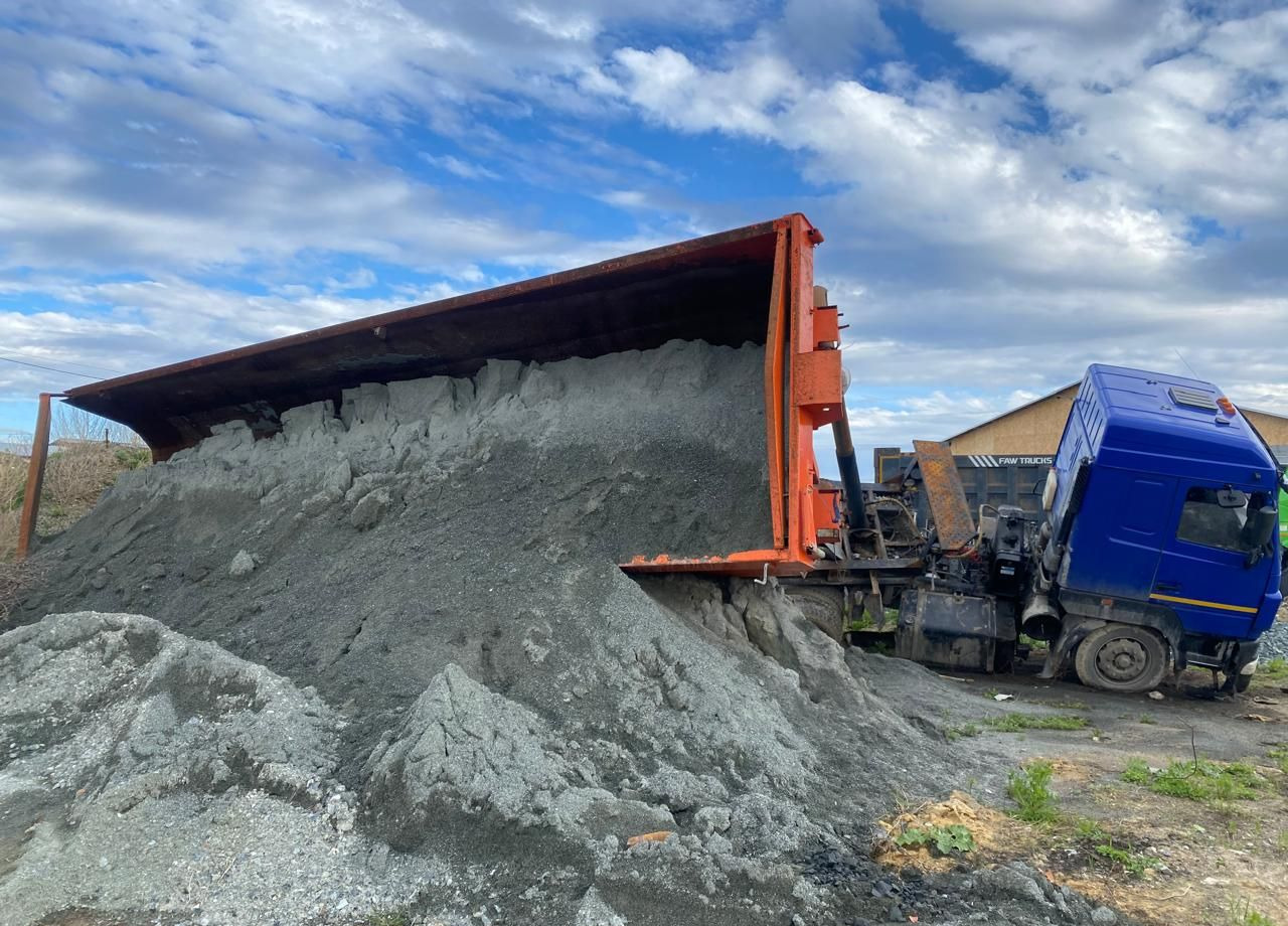 Нефаз 95094 - Самосвальный полуприцеп: фото 1 Нефаз 95094 - Самосвальный полуприцеп: фото 1