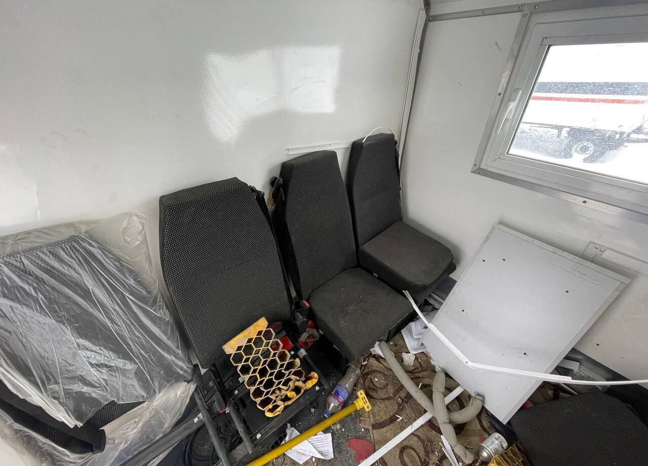 Бортовой грузовик/ Платформа, Автоманипулятор Передвижная мастерская с кму shacman X3000: фото 37