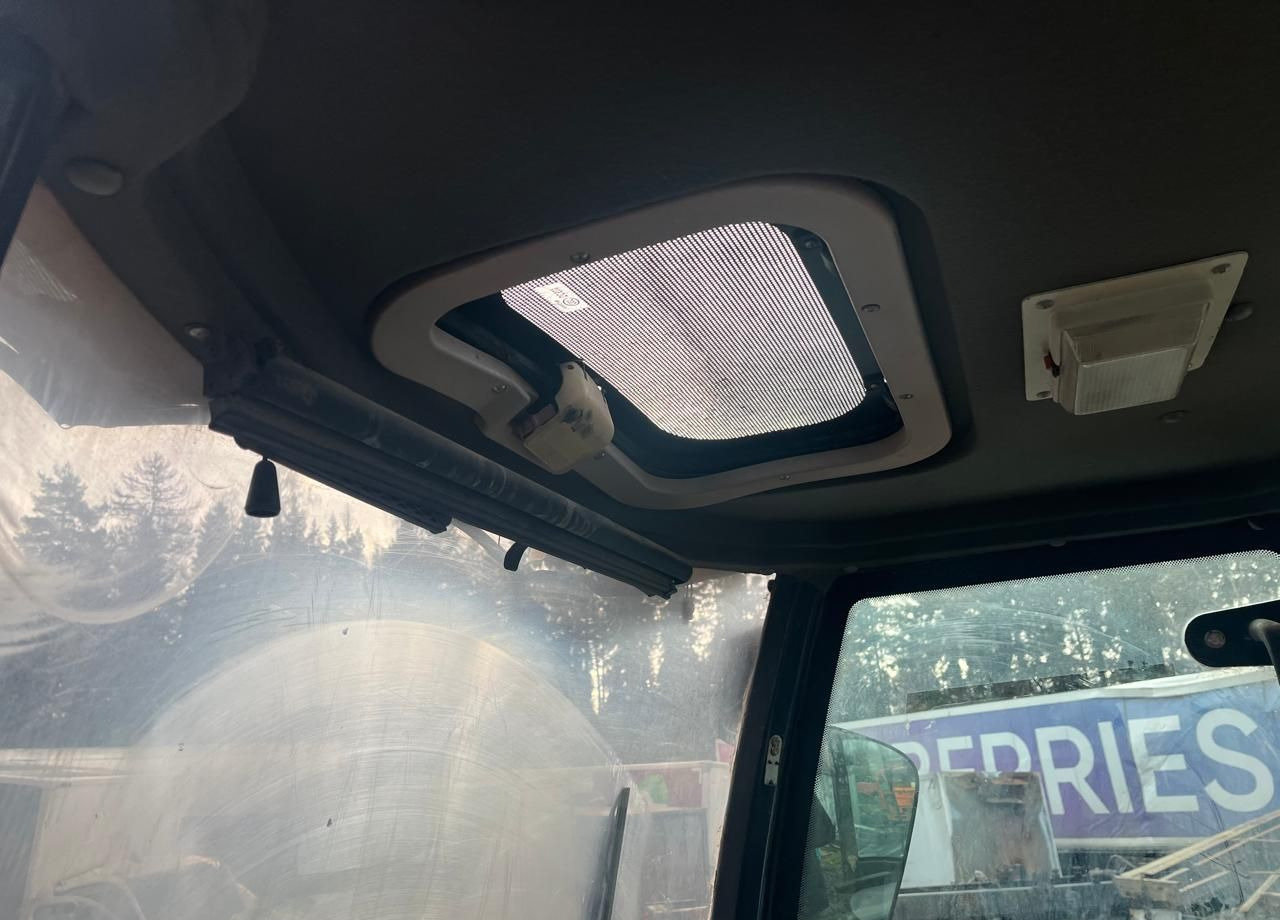 Фронтальный погрузчик Runmax 972E: фото 11