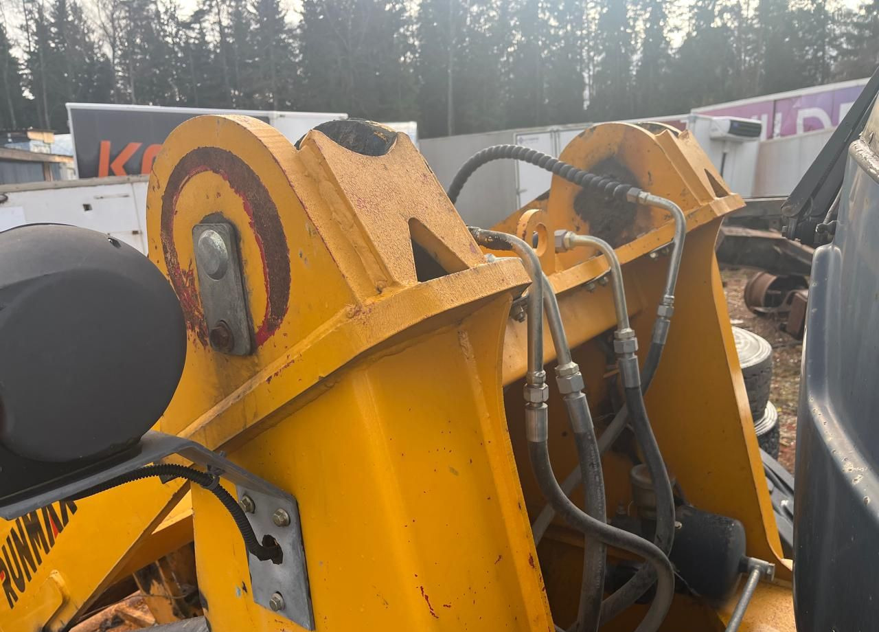 Фронтальный погрузчик Runmax 972E: фото 25