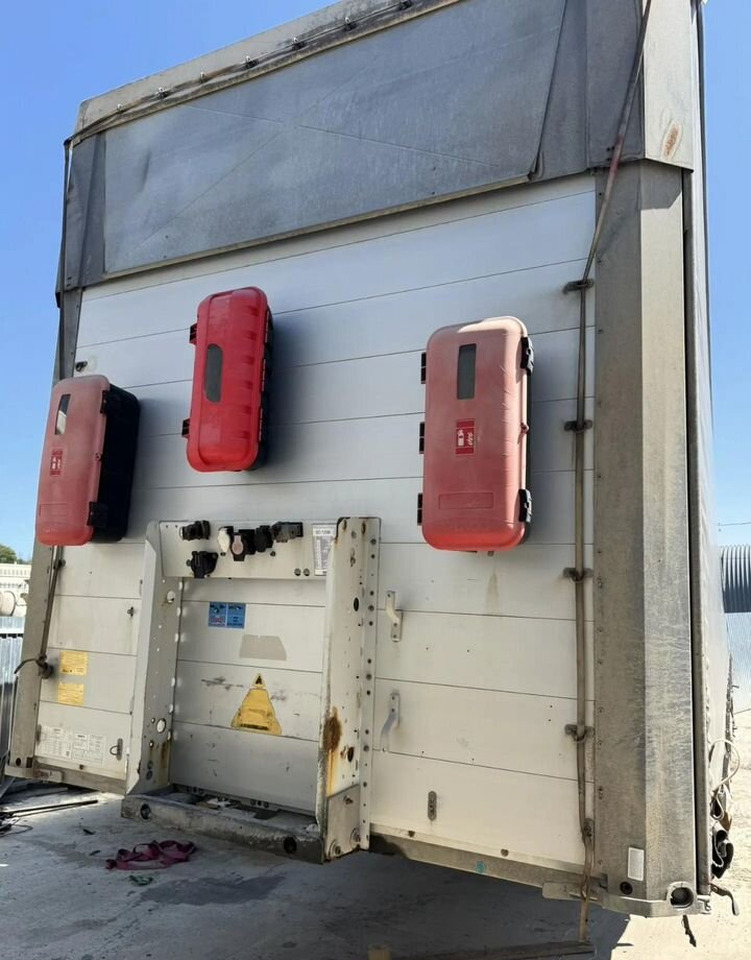 Шторно-бортовой полуприцеп Schmitz Cargobull SCB*S3: фото 7 Шторно-бортовой полуприцеп Schmitz Cargobull SCB*S3: фото 7