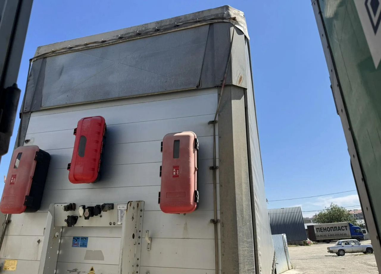 Шторно-бортовой полуприцеп Schmitz Cargobull SCB*S3: фото 11 Шторно-бортовой полуприцеп Schmitz Cargobull SCB*S3: фото 11