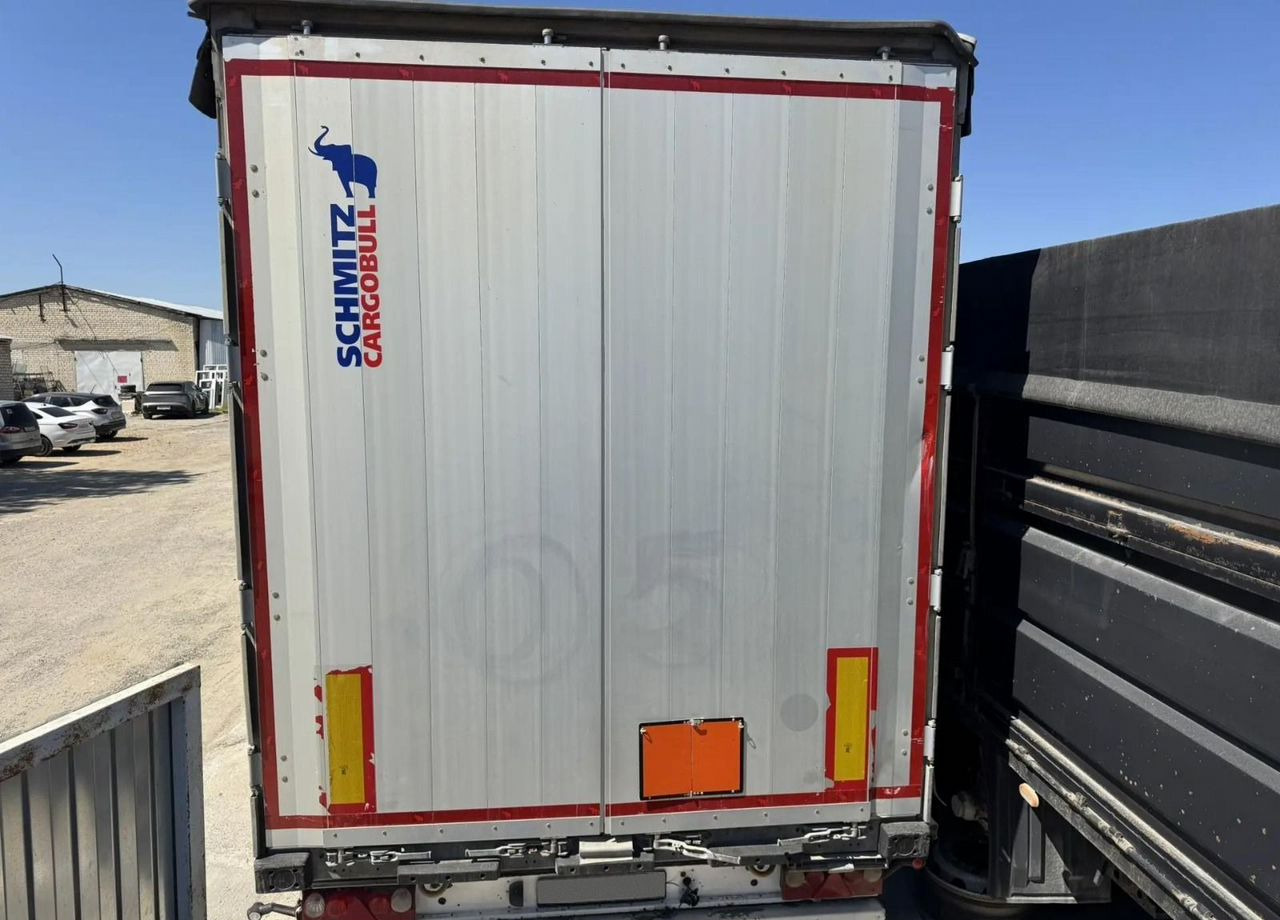 Шторно-бортовой полуприцеп Schmitz Cargobull SCB*S3: фото 8 Шторно-бортовой полуприцеп Schmitz Cargobull SCB*S3: фото 8