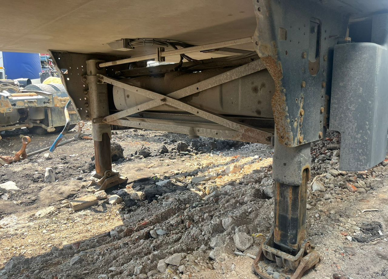 Полуприцеп-рефрижератор Schmitz Cargobull SKO 24: фото 6 Полуприцеп-рефрижератор Schmitz Cargobull SKO 24: фото 6