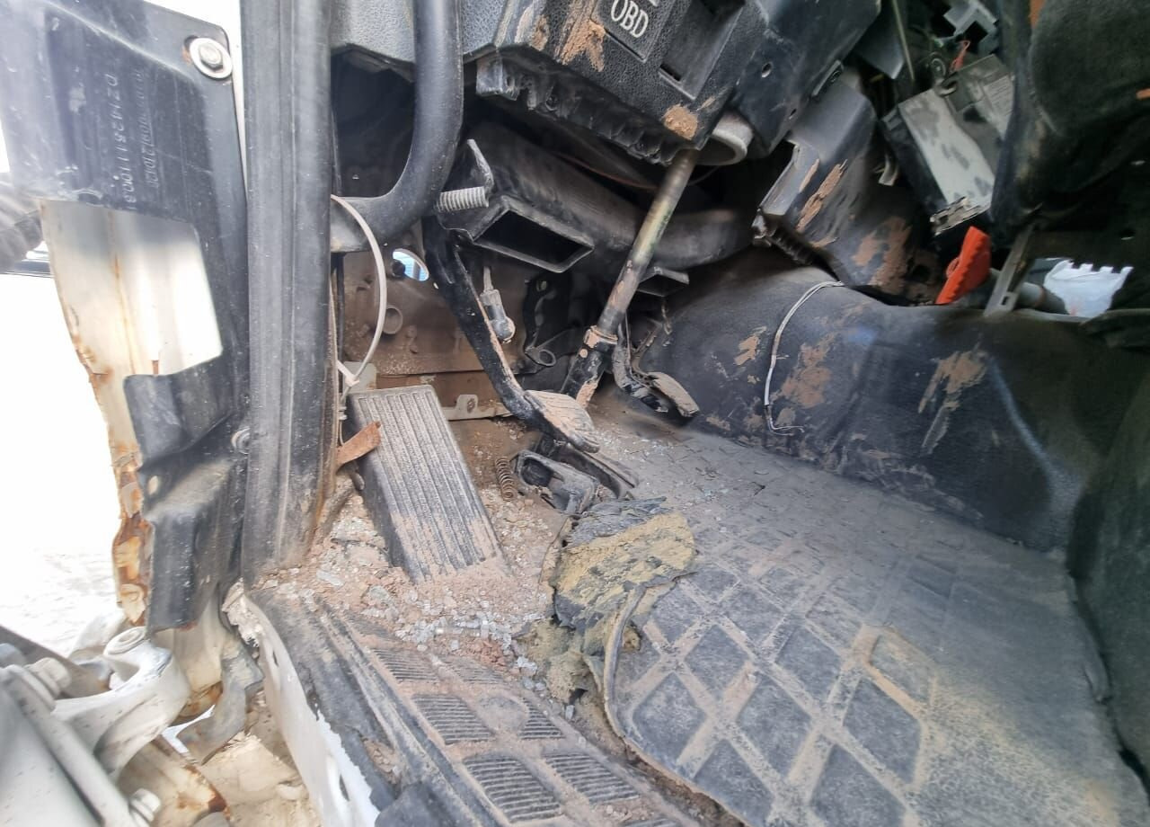 Самосвал Shacman SX33186T366: фото 16 Самосвал Shacman SX33186T366: фото 16