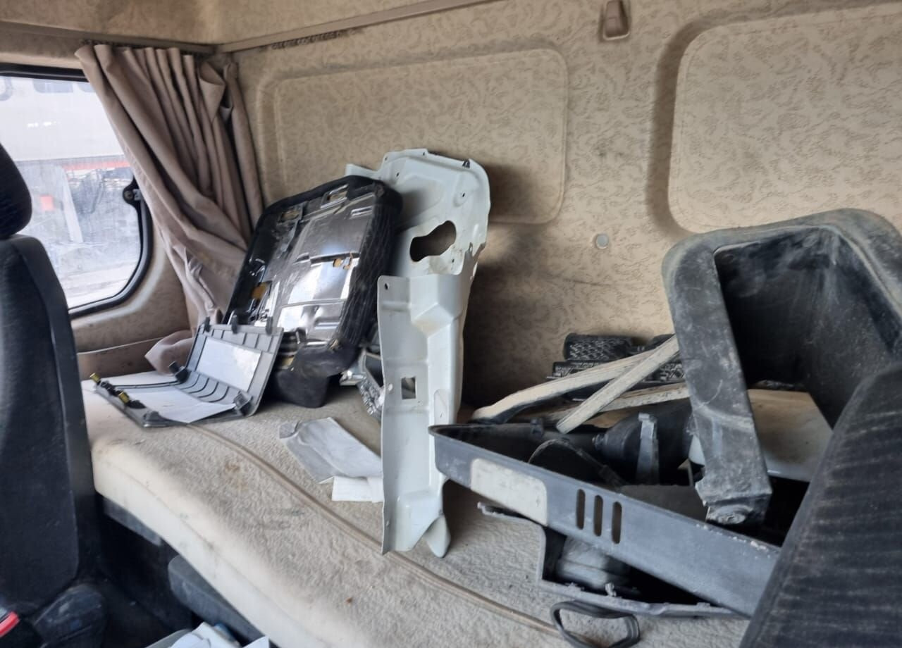 Самосвал Shacman SX33186T366: фото 20 Самосвал Shacman SX33186T366: фото 20