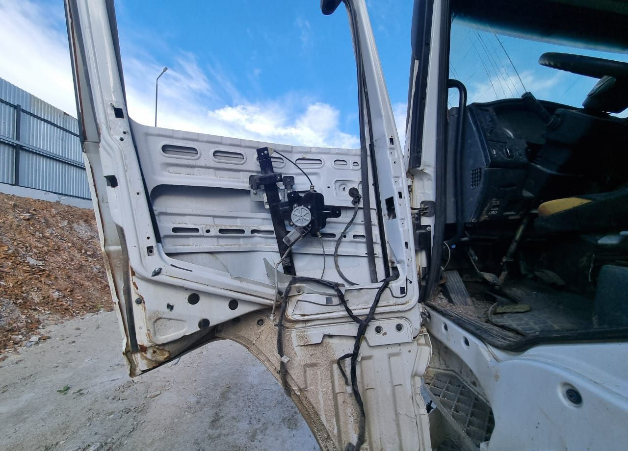 Самосвал Shacman SX33186T366: фото 15 Самосвал Shacman SX33186T366: фото 15