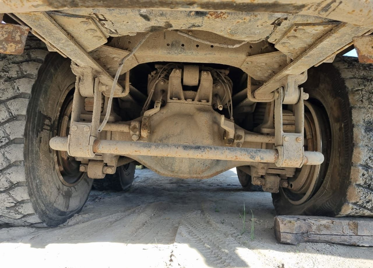 Самосвал Shacman SX33186T366: фото 7 Самосвал Shacman SX33186T366: фото 7