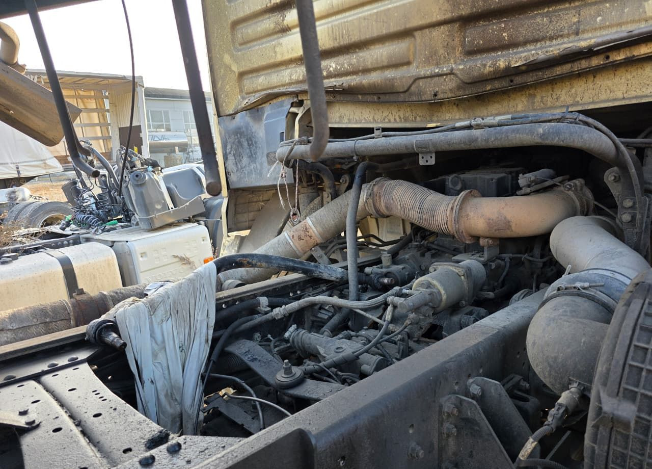 Самосвал Shacman SX33186T366: фото 21 Самосвал Shacman SX33186T366: фото 21