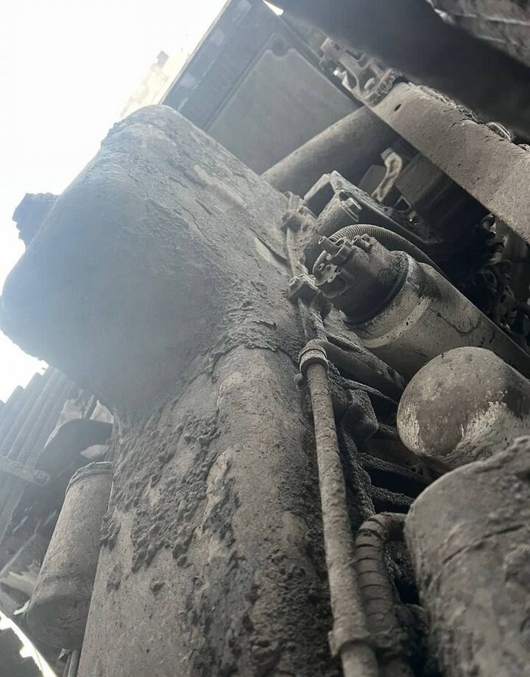 Самосвал Shacman SX33186T366: фото 10 Самосвал Shacman SX33186T366: фото 10