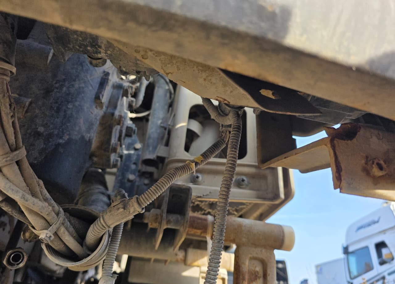 Самосвал Shacman SX33186T366: фото 29 Самосвал Shacman SX33186T366: фото 29